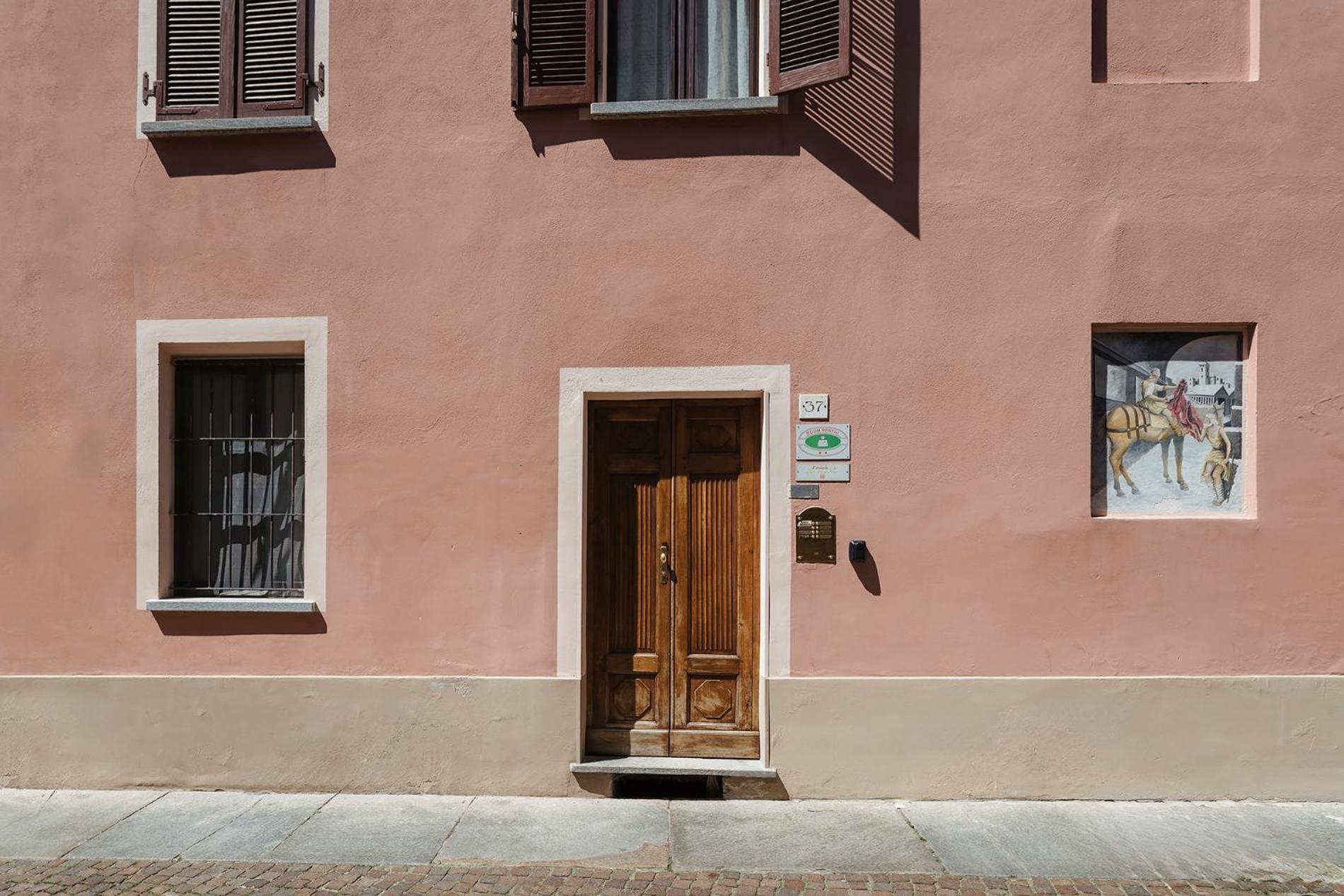 L' Estate Di San Martino Room Rental - Free Park Asti Luaran gambar
